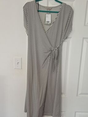 H&M Black and White Diagonal Stripe Wrap Midi Dress